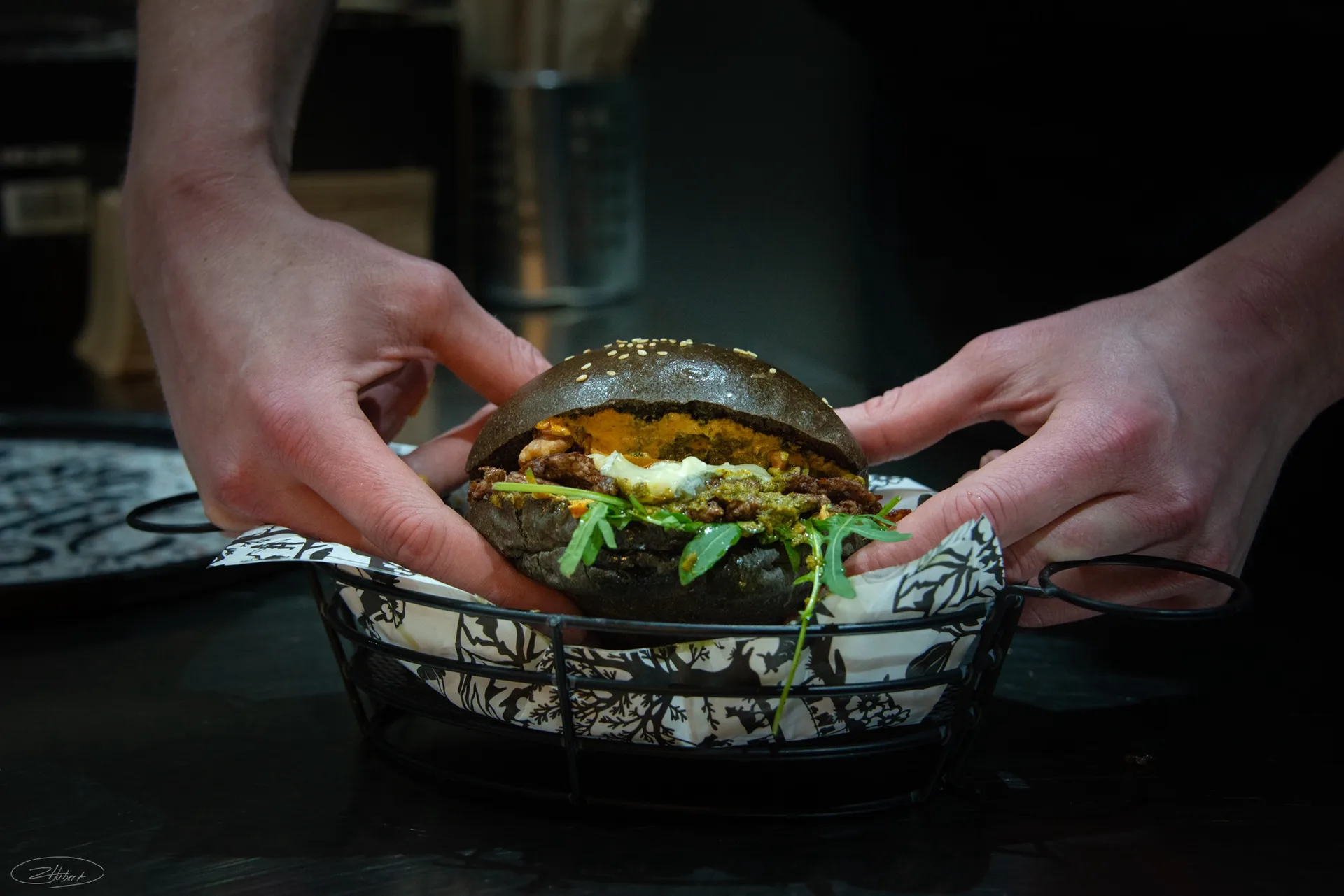 Burger signature Le Repaire — Cernier, Neuchâtel